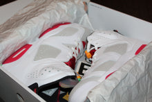 Load image into Gallery viewer, Air Jordan 6 Retro Hare Mens Size 10